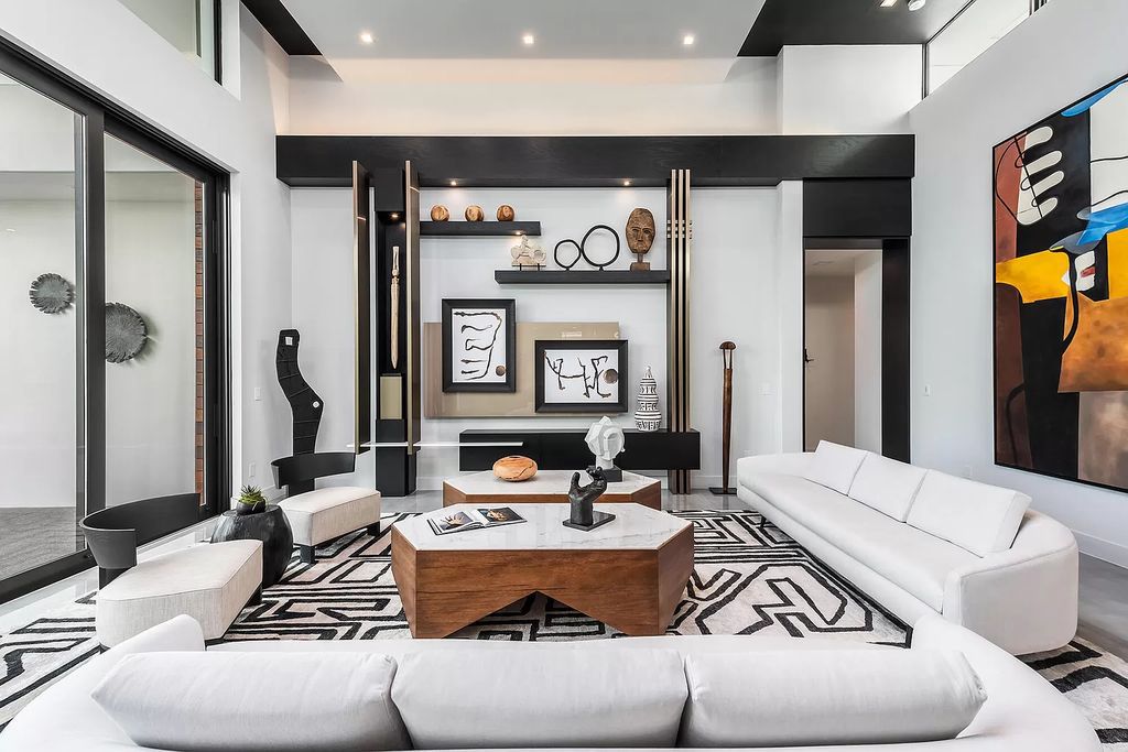 Brand New Modern One Story Home in Boca Raton with Fabulous Backyard hit Market for 4600000 9