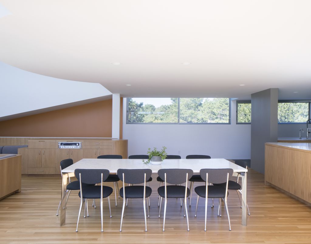 House in the Dunes Stunning Renovation by Worrell Yeung Architecture 12