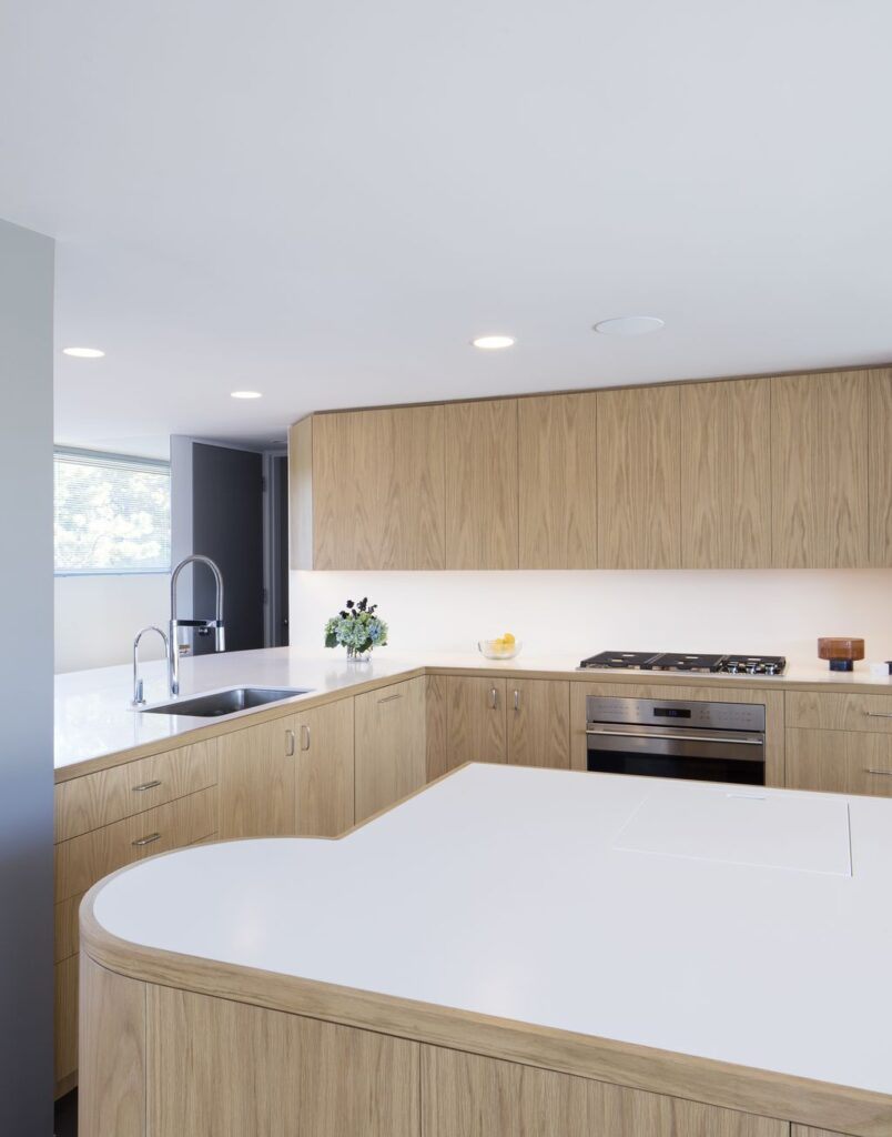 House in the Dunes, Stunning Renovation by Worrell Yeung Architecture