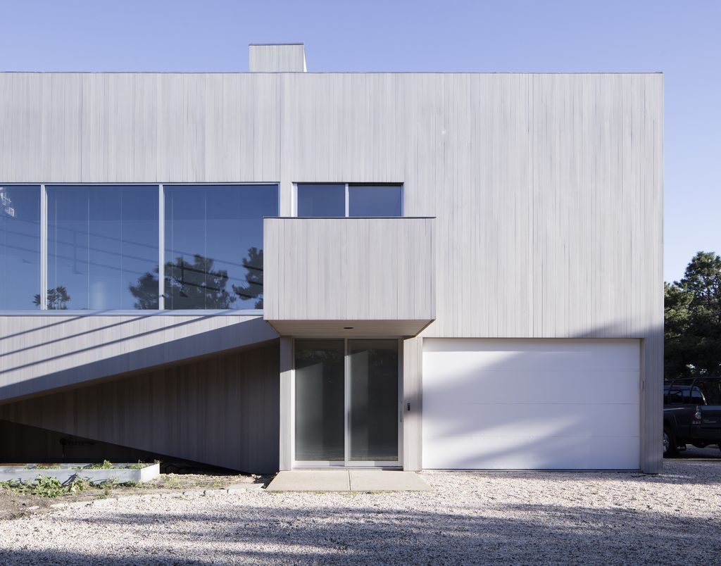 House in the Dunes Stunning Renovation by Worrell Yeung Architecture 26