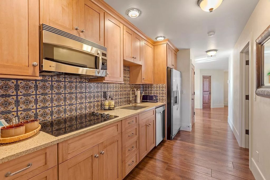 The Incredible Home in Washington combines old-world design with today’s modern conveniences now available for sale. This home is located at 8719 S Palouse Hwy, Spokane, Washington