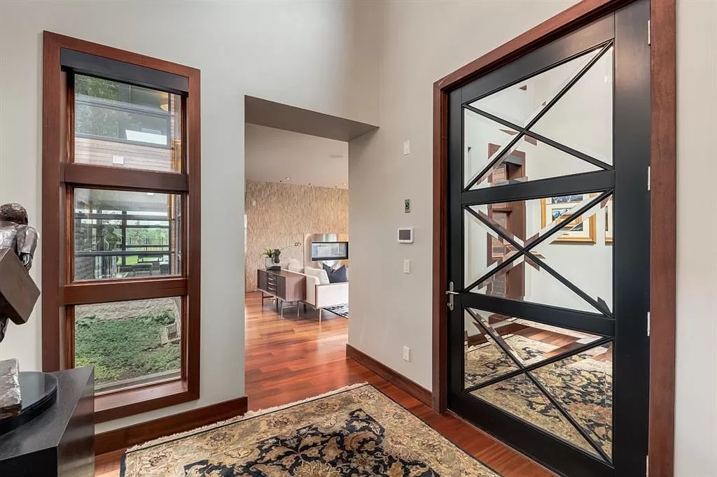 The Remarkable Contemporary House in Alberta features spectacular unobstructed city views now available for sale. This home is located at 628 S Britannia Dr SW, Calgary, AB T2S 1J1, Canada