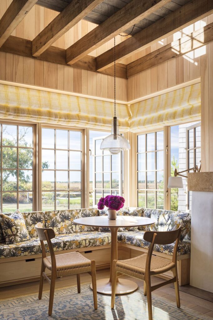 Meadow Beach house offers laid back elegance by Andrew Franz Architect 11