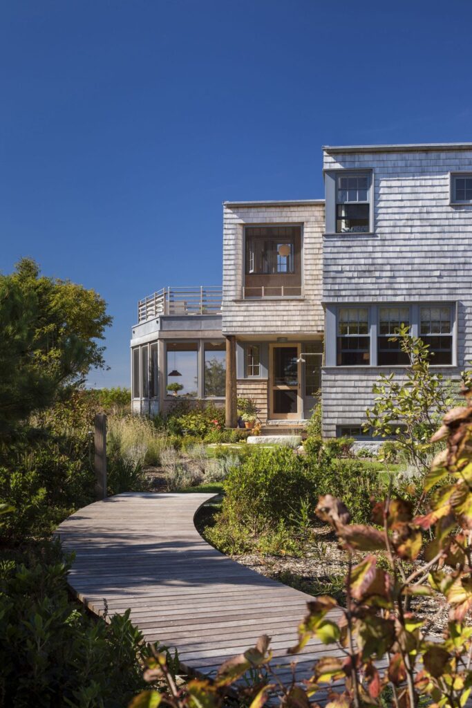 Meadow Beach house offers laid back elegance by Andrew Franz Architect 4