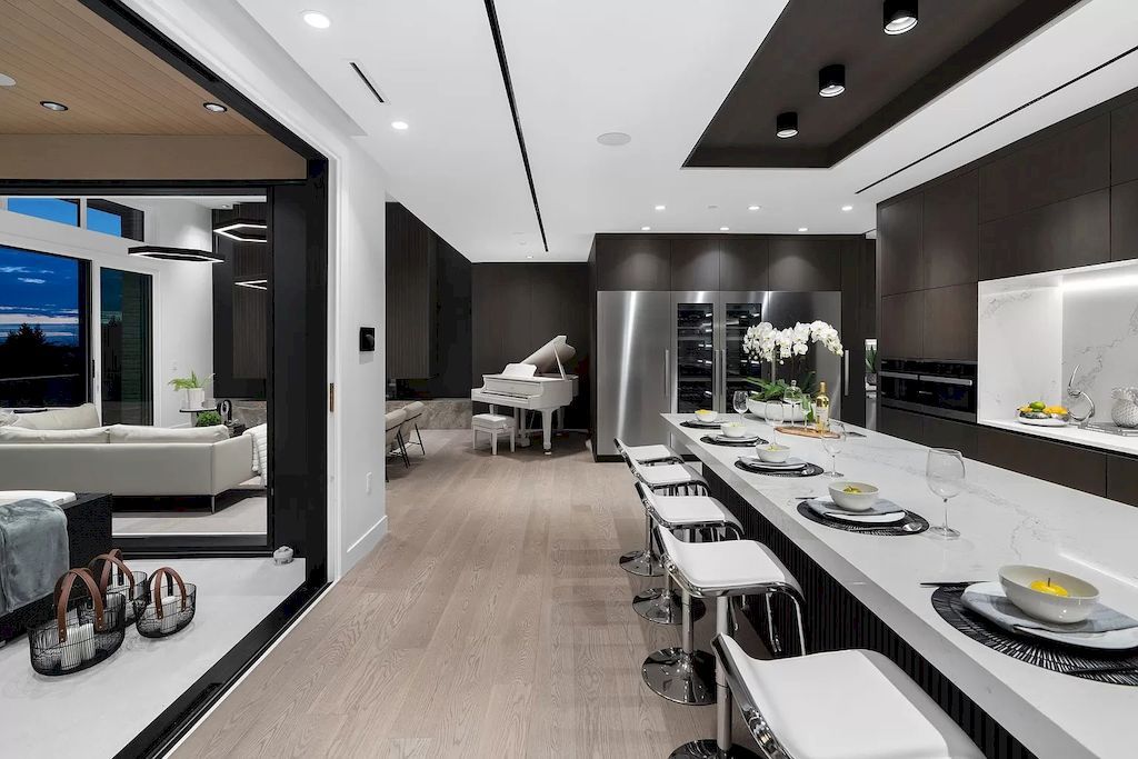 The Modern Estate in West Vancouver features beautiful ocecan views  now available for sale. This home is located at 1225 Renton Rd, West Vancouver, BC V7S 2L1, Canada