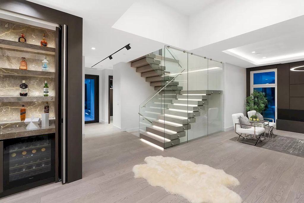 The Modern Estate in West Vancouver features beautiful ocecan views  now available for sale. This home is located at 1225 Renton Rd, West Vancouver, BC V7S 2L1, Canada