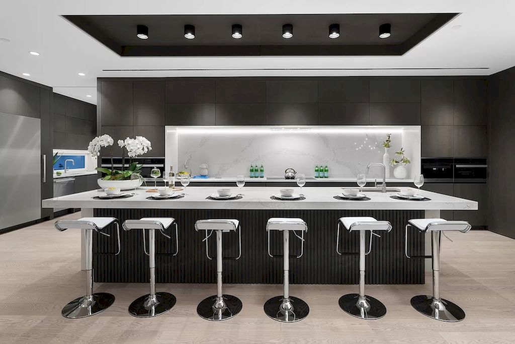 The Modern Estate in West Vancouver features beautiful ocecan views  now available for sale. This home is located at 1225 Renton Rd, West Vancouver, BC V7S 2L1, Canada