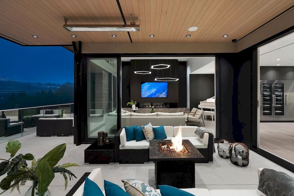 The Modern Estate in West Vancouver features beautiful ocecan views  now available for sale. This home is located at 1225 Renton Rd, West Vancouver, BC V7S 2L1, Canada