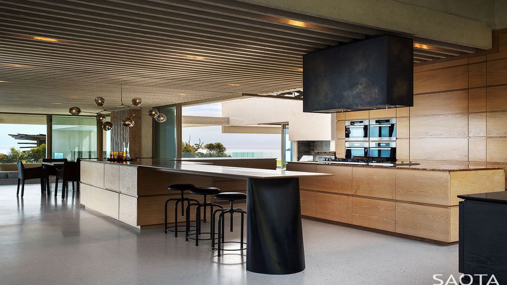 OVD 919 Mountainside villa with Spectacular Cape Town views by SAOTA 9