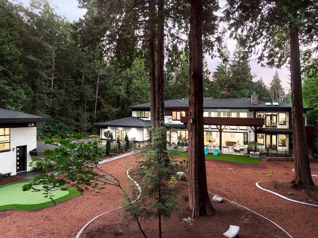 The Stunning Estate in Surrey is an architectural masterpiece now available for sale. This home is located at 13262 Woodcrest Dr, Surrey, BC V4P 1W5, Canada