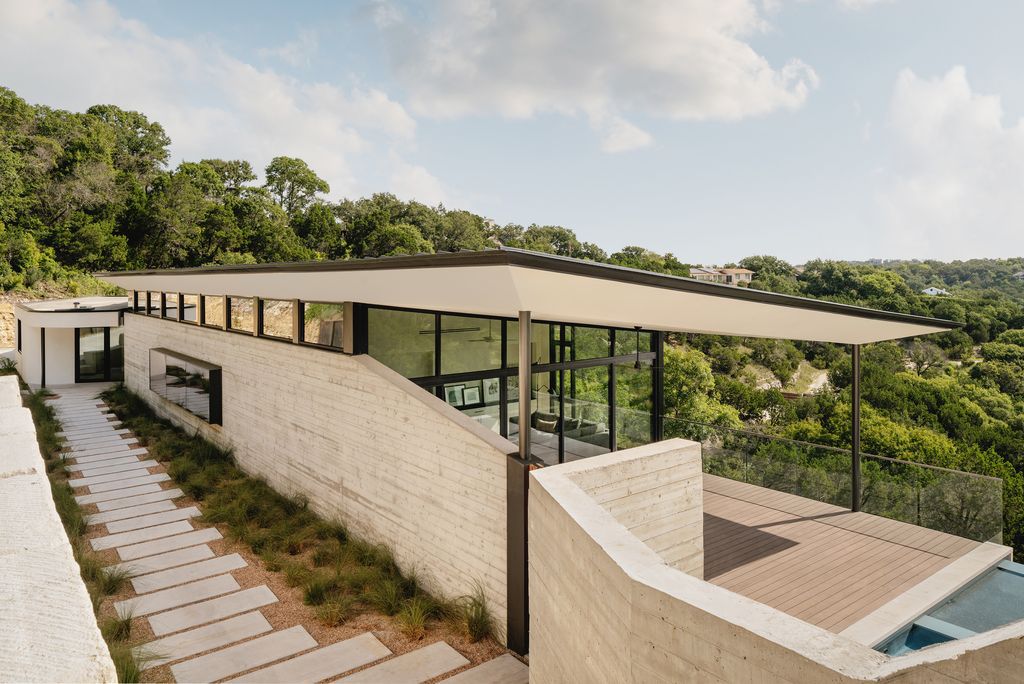 The High Road impressive boomerang shape house by Ravel Architecture 3