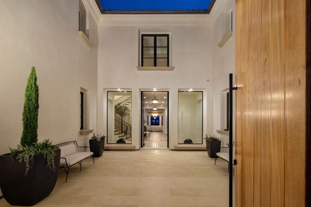 The Newport Coast Mansion is a new construction estate located within Newport Coast’s prized Pelican Hill gated community now available for sale. This home located at 7 Harbor Lgt, Newport Coast, California