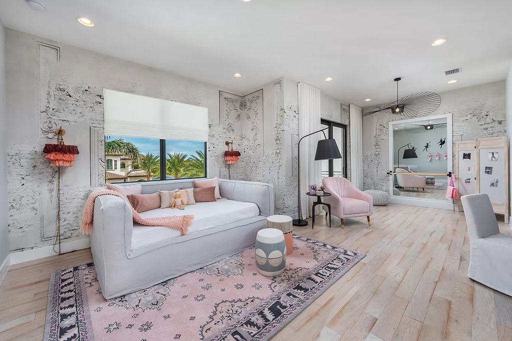 The Boca Raton Home offers a contemporary Geometric Pool with Negative Edge spa and gorgeous upgraded polished Travertine deck overlooking the lake now available for sale. This home located at 17161 Ludovica Ln, Boca Raton, Florida