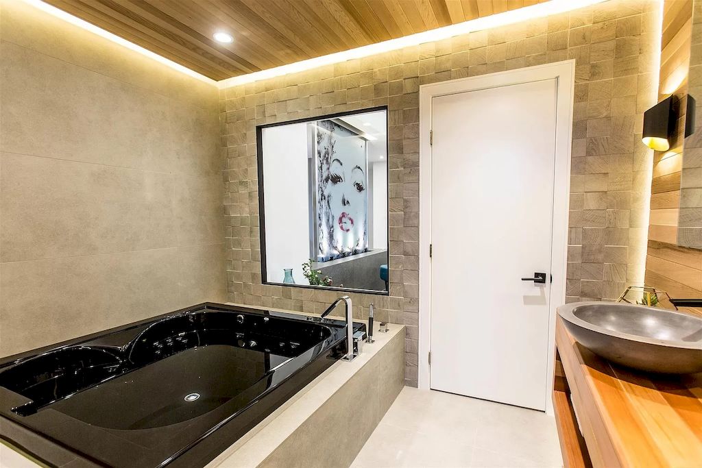 The Modern Home in Richmond is a true blend of convenience and content now available for sale. This home is located at 8731 Cullen Cres, Richmond, BC V6Y 2W9, Canada