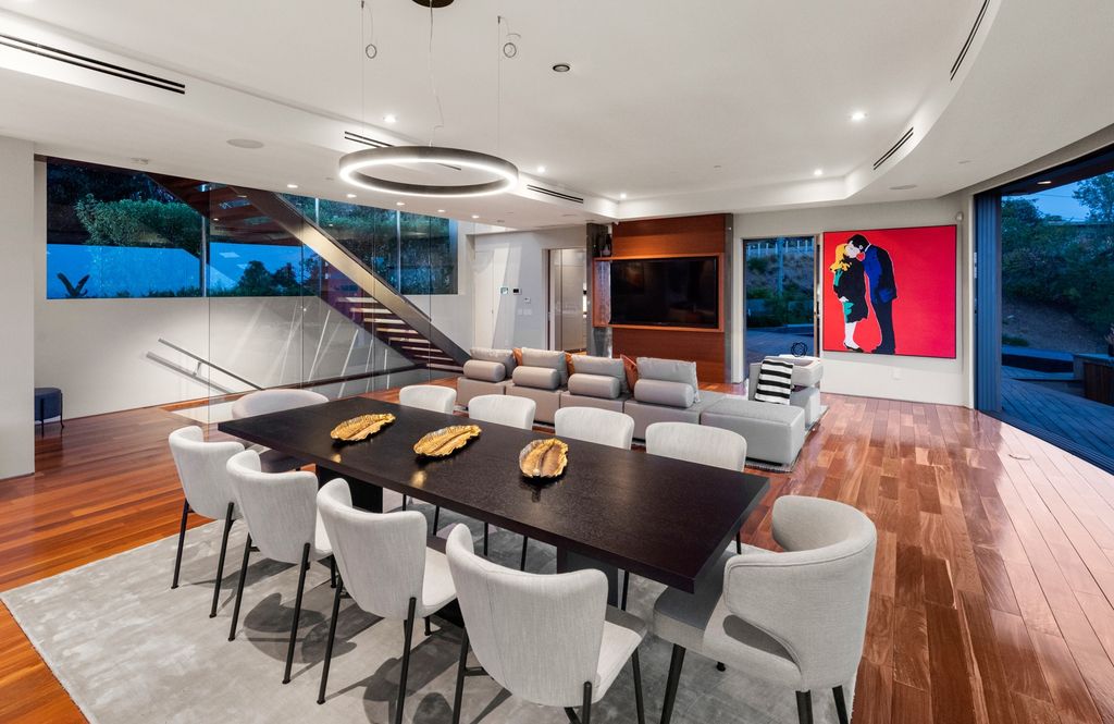 This Stunning 10250000 Three story Contemporary Home in Los Angeles is a Dreamy Oasis 19