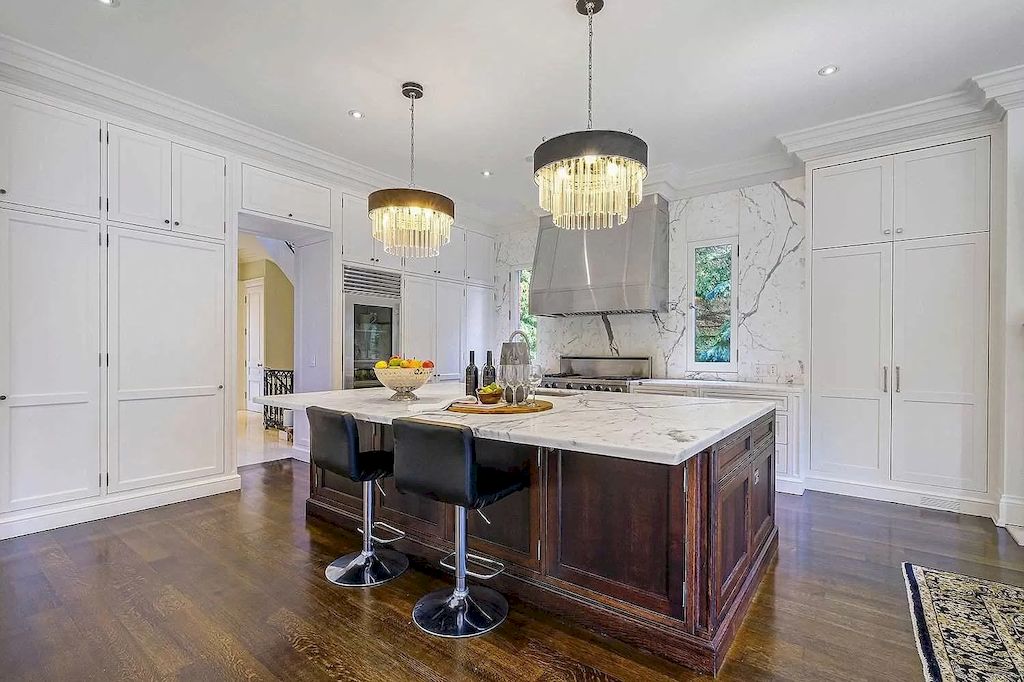 The Timeless Magnificent Estate in Toronto is an amazing home now available for sale. This home is located at 27 Alderbrook Dr, Toronto, ON M3B 1E3, Canada