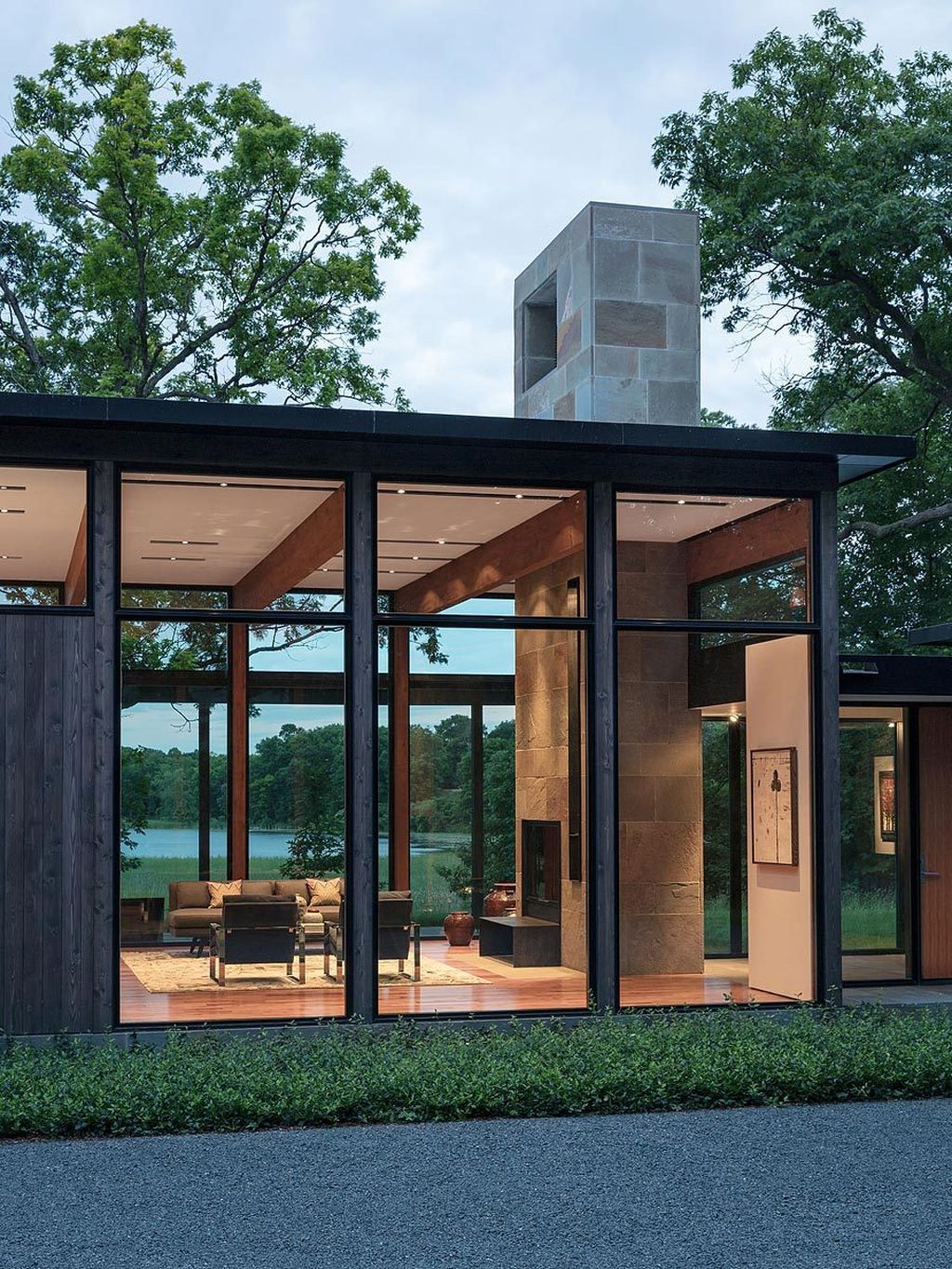 Woodland House brings the Nature beauty by ALTUS Architecture + Design