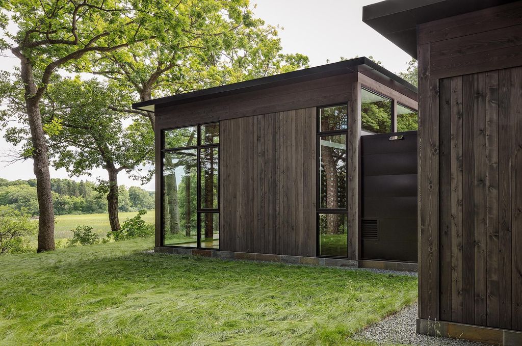 Woodland House brings the Nature beauty by ALTUS Architecture + Design