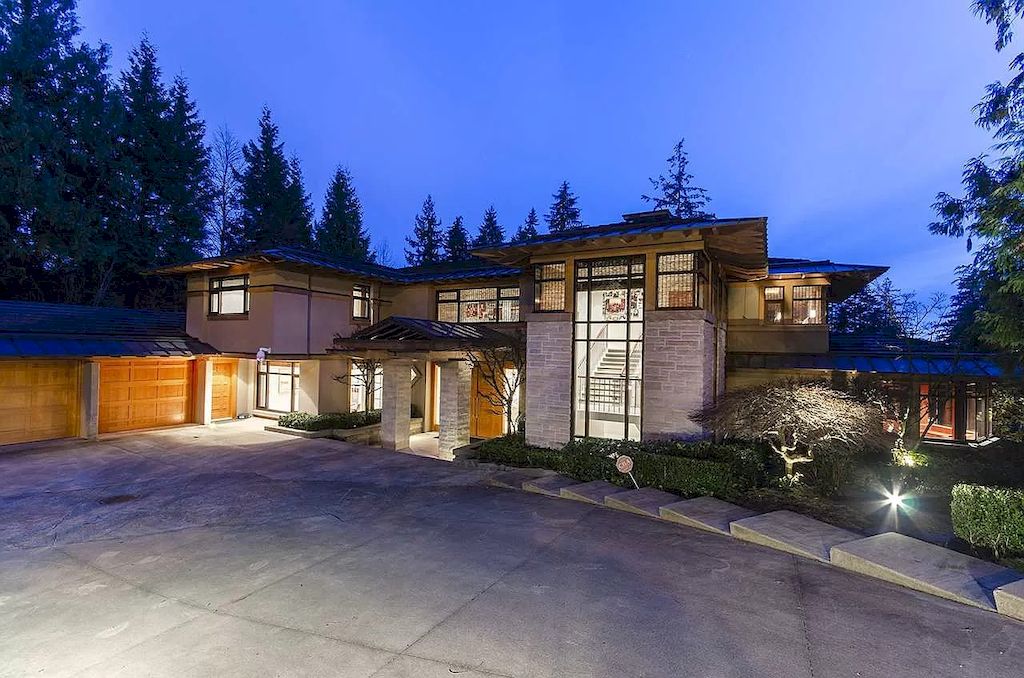 The World-Class Estate in West Vancouver is a spectacular concrete residence now available for sale. This home is located at 2860 Mathers Ave, West Vancouver, BC V7V 2J9, Canada