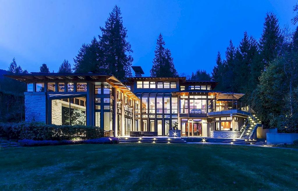 The World-Class Estate in West Vancouver is a spectacular concrete residence now available for sale. This home is located at 2860 Mathers Ave, West Vancouver, BC V7V 2J9, Canada