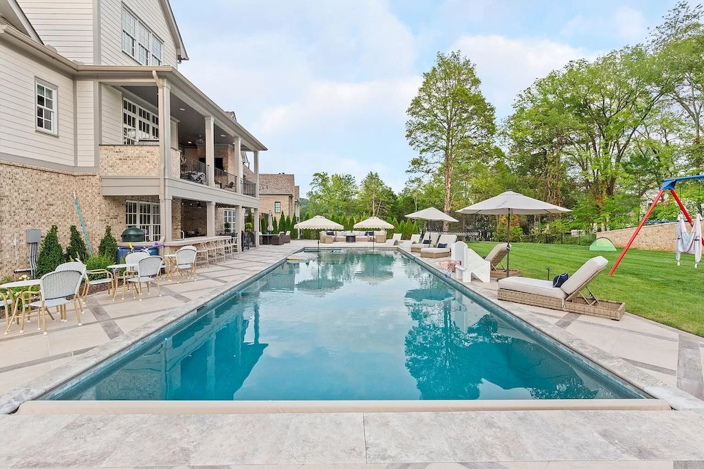 This $3,499,000 Coveted Home Perfect for Entertaining Year Round in Tennessee