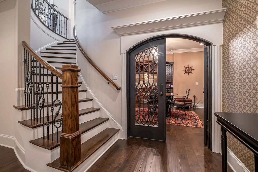Tranquility and Inspiration Abounds in this Tennessee $3,800,000 Elegant Estate