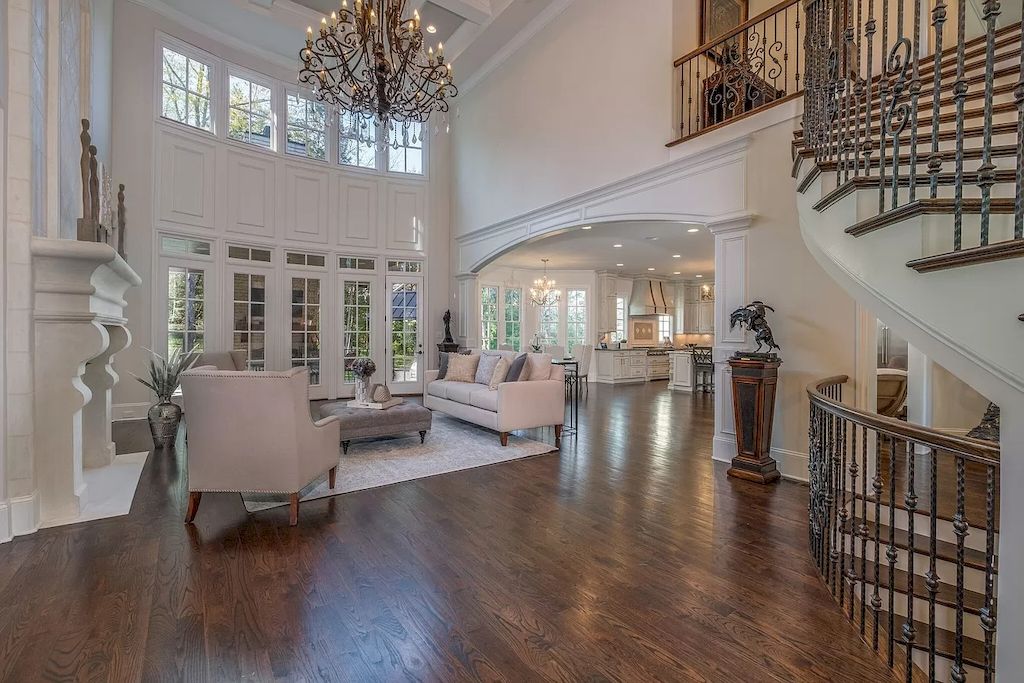 Tranquility and Inspiration Abounds in this Tennessee $3,800,000 Elegant Estate