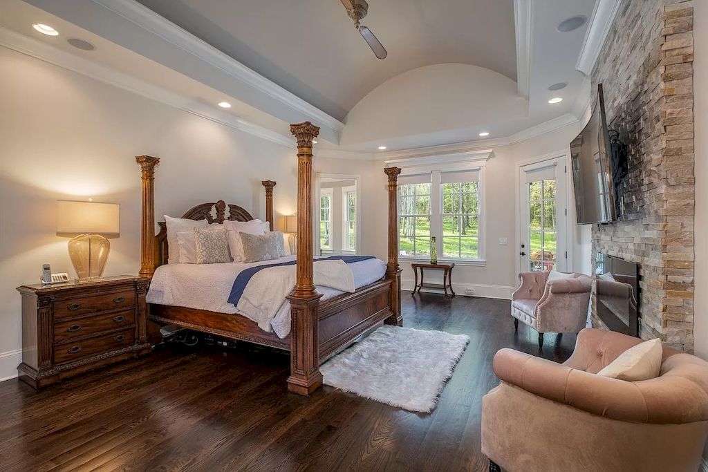 Tranquility and Inspiration Abounds in this Tennessee $3,800,000 Elegant Estate