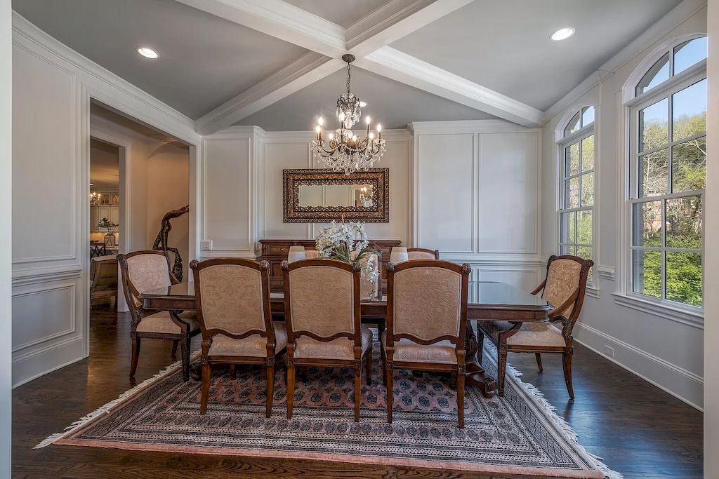 Tranquility and Inspiration Abounds in this Tennessee $3,800,000 Elegant Estate