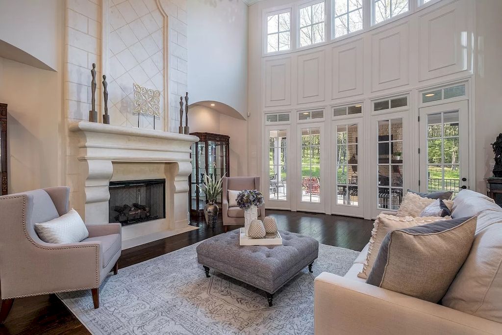 Tranquility and Inspiration Abounds in this Tennessee $3,800,000 Elegant Estate