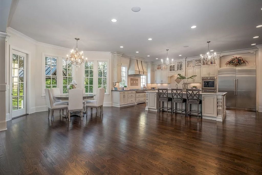 Tranquility and Inspiration Abounds in this Tennessee $3,800,000 Elegant Estate
