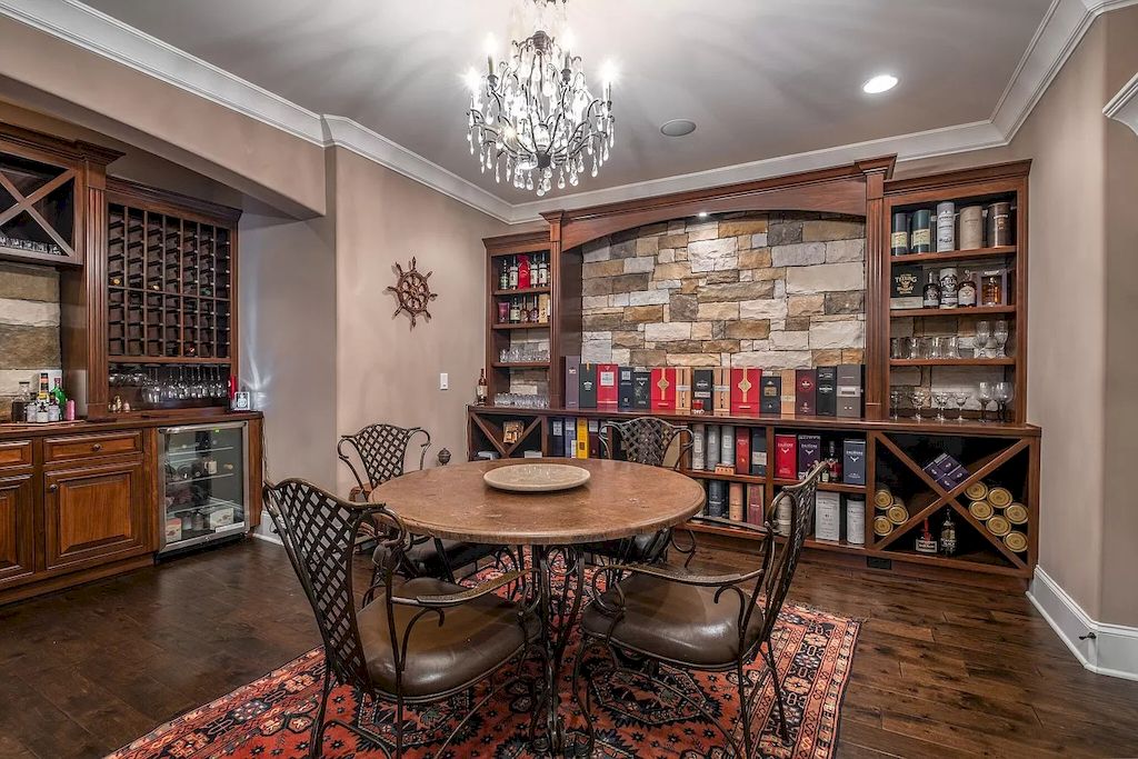 Tranquility and Inspiration Abounds in this Tennessee $3,800,000 Elegant Estate