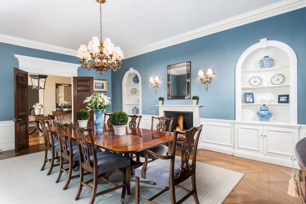 Connecticut Spectacular Pool House with Panoramic Vista of the Lake on Market for  $17,000,000