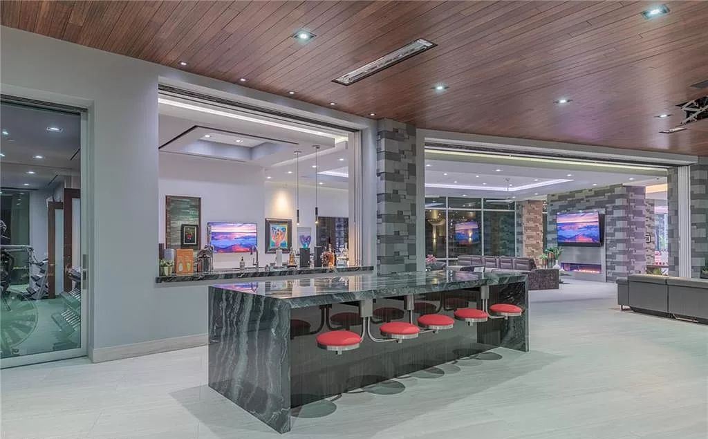 Modern Impressive Residence in Nevada with the highest quality smart home automation technology sells for $32,500,000