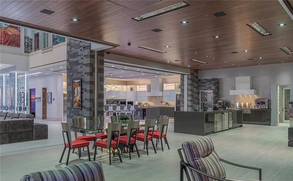 Modern Impressive Residence in Nevada with the highest quality smart home automation technology sells for $32,500,000
