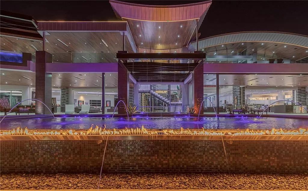 Modern Impressive Residence in Nevada with the highest quality smart home automation technology sells for $32,500,000