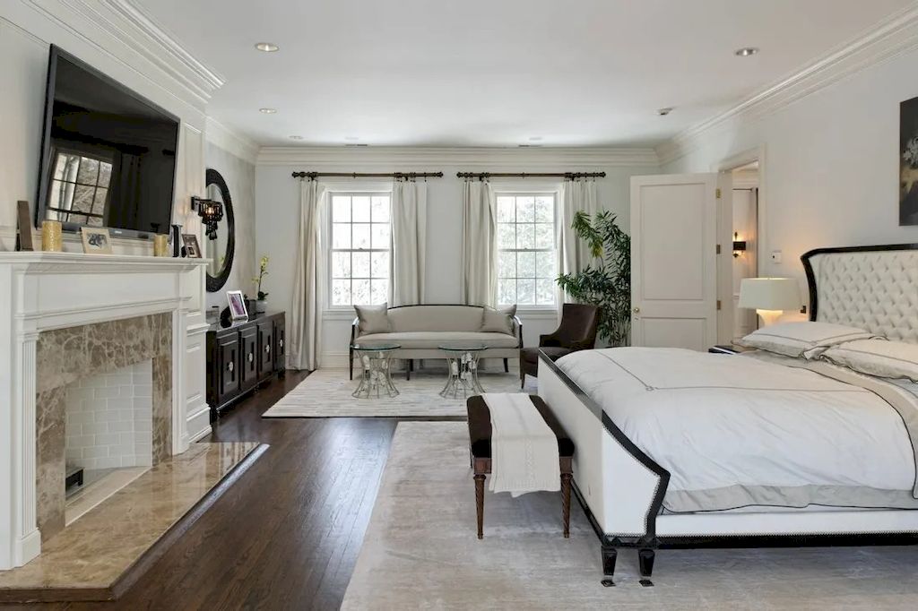 Live Life to the Full in Connecticut in this $6,500,000 Majestic Georgian Colonial 