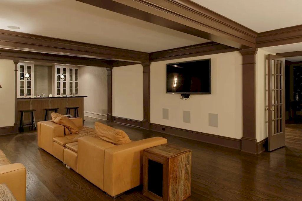 Live Life to the Full in Connecticut in this $6,500,000 Majestic Georgian Colonial 