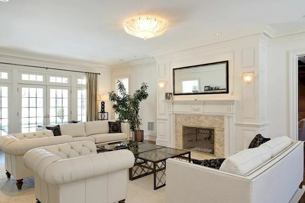 Live Life to the Full in Connecticut in this $6,500,000 Majestic Georgian Colonial 
