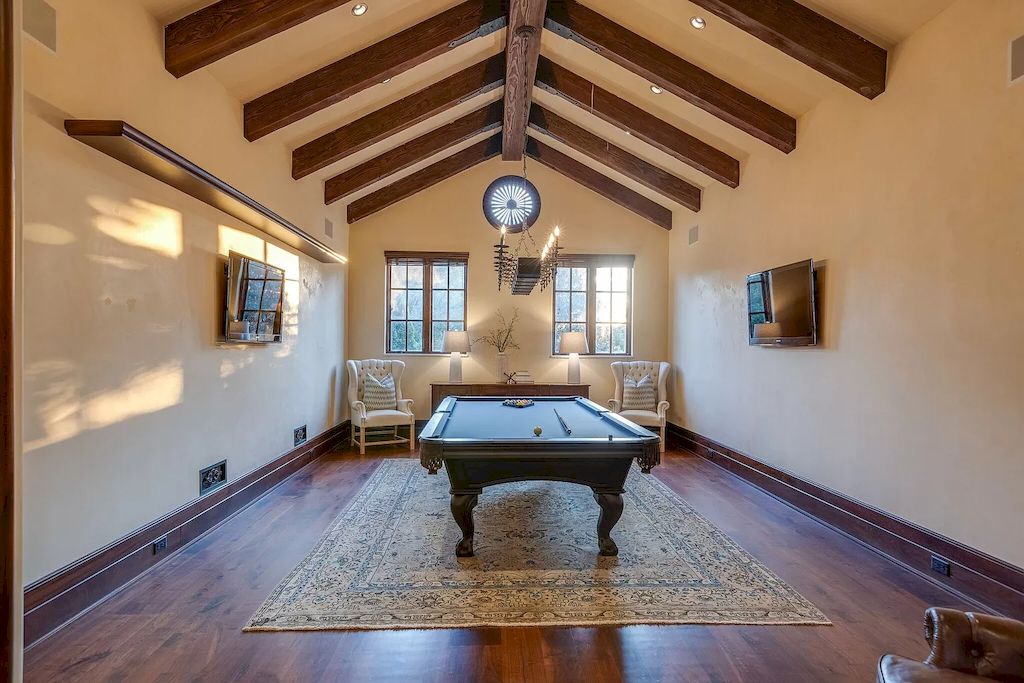 Tennessee Private Mediterranean Hilltop Villa Hits Market for $13,999,999