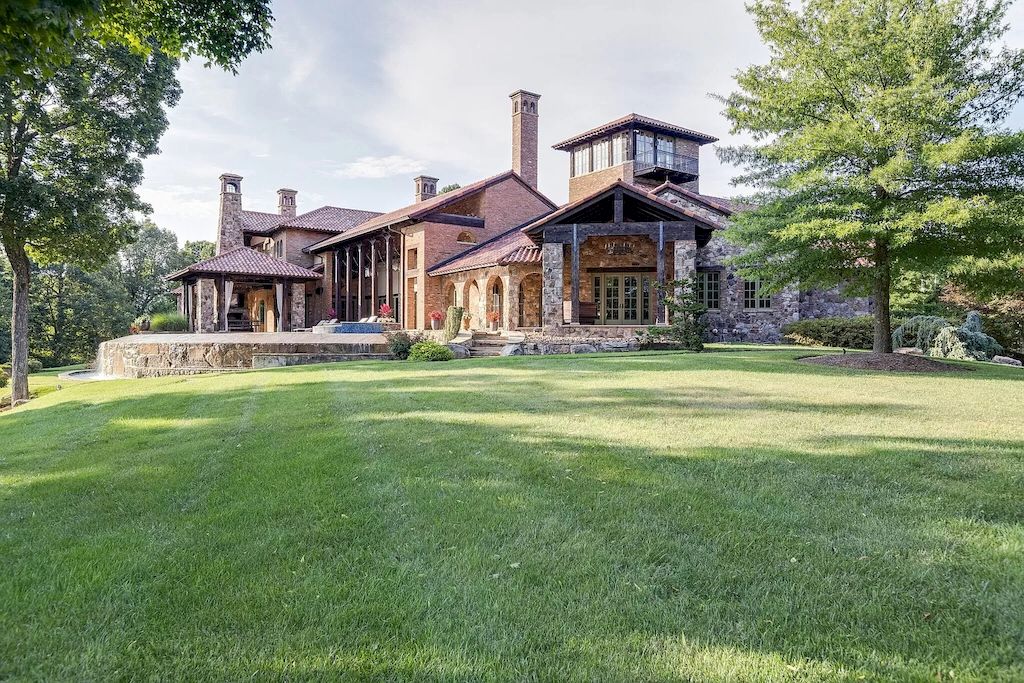 Tennessee Private Mediterranean Hilltop Villa Hits Market for $13,999,999