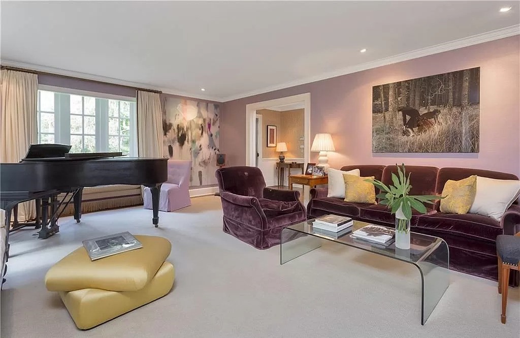 This Connecticut Sophisticated and Superbly Renovated Home Listed for $3,995,000