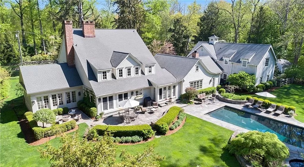 This Connecticut Sophisticated and Superbly Renovated Home Listed for $3,995,000
