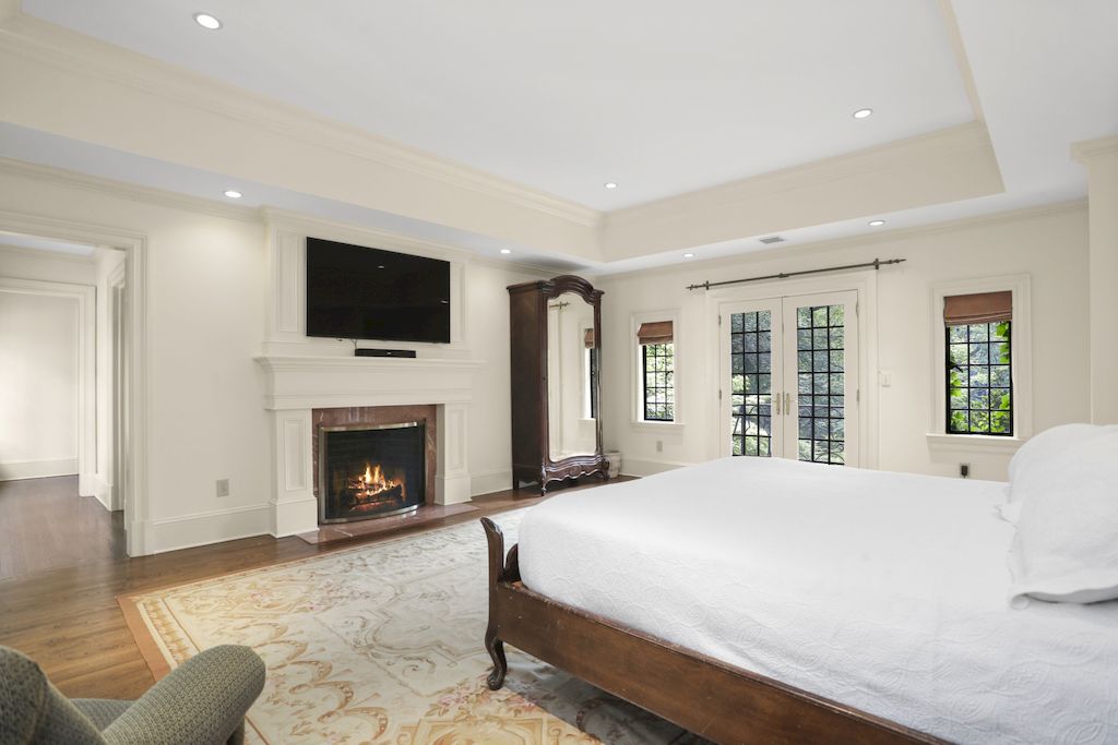Majestic English Manor Showcases Exquisite Detailing Hits Market for $5,750,000