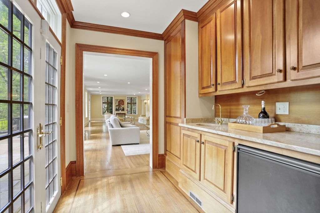 49 Fox Run Ln Greenwich CT 06831 25