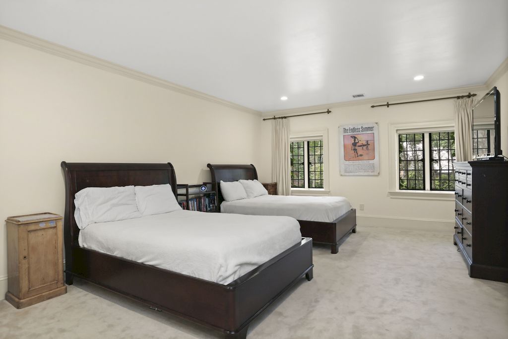 Majestic English Manor Showcases Exquisite Detailing Hits Market for $5,750,000