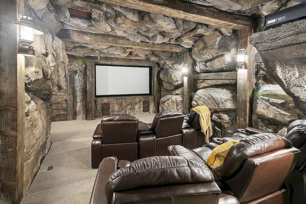 This $9,000,000 Timeless Classic Estate in Tennessee is the Mark of Exquisite Quality Workmanship and Architectural Richness