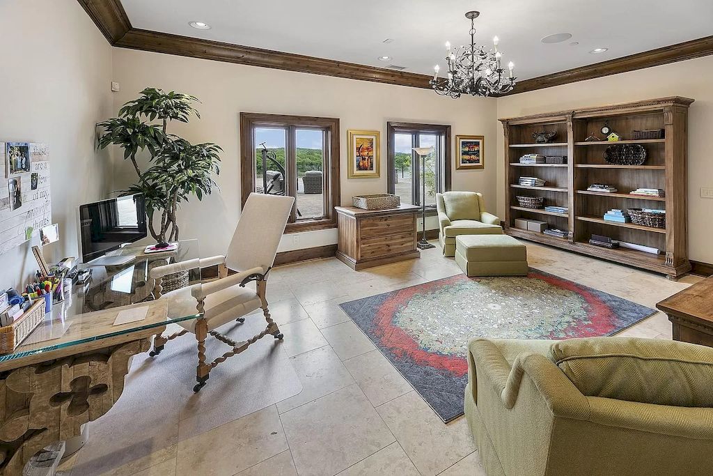This $9,000,000 Timeless Classic Estate in Tennessee is the Mark of Exquisite Quality Workmanship and Architectural Richness