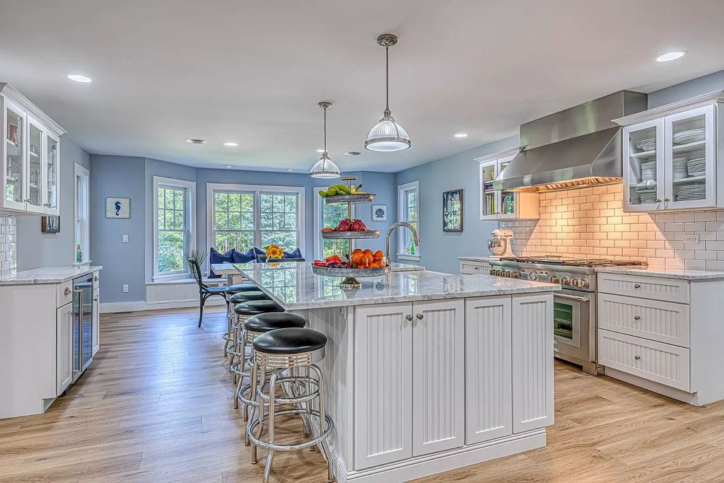 Spacious New York homes offering peace and quite place hits Market for $3,195,000