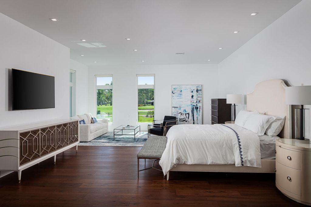 The Home in Naples is a perfect new estate expertly crafted with cutting-edge international design and mid-century modern influences now available for sale. This home located at 4445 Silver Fox Dr, Naples, Florida
